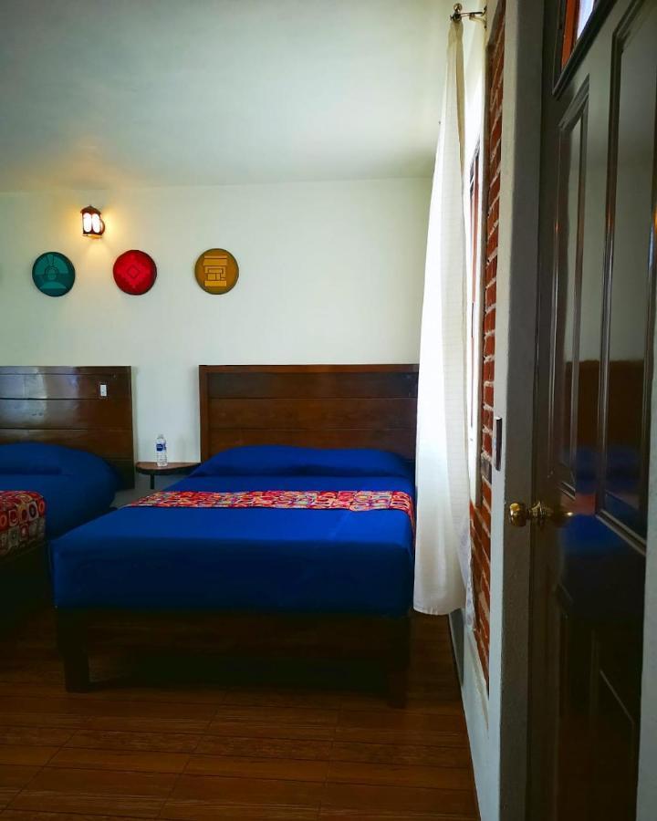 Hotel Tlatoani Чигнауапан Екстериор снимка