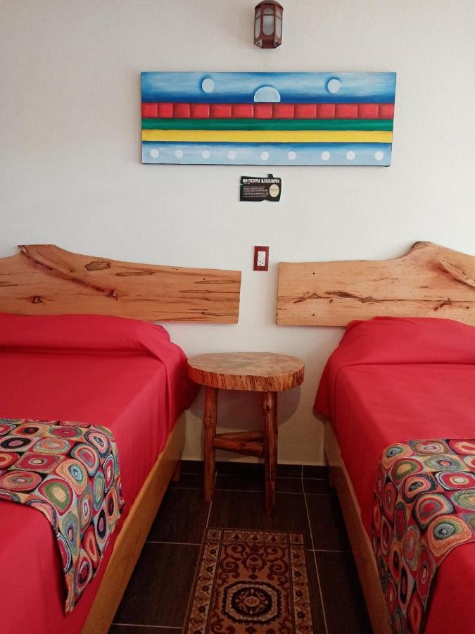 Hotel Tlatoani Чигнауапан Екстериор снимка