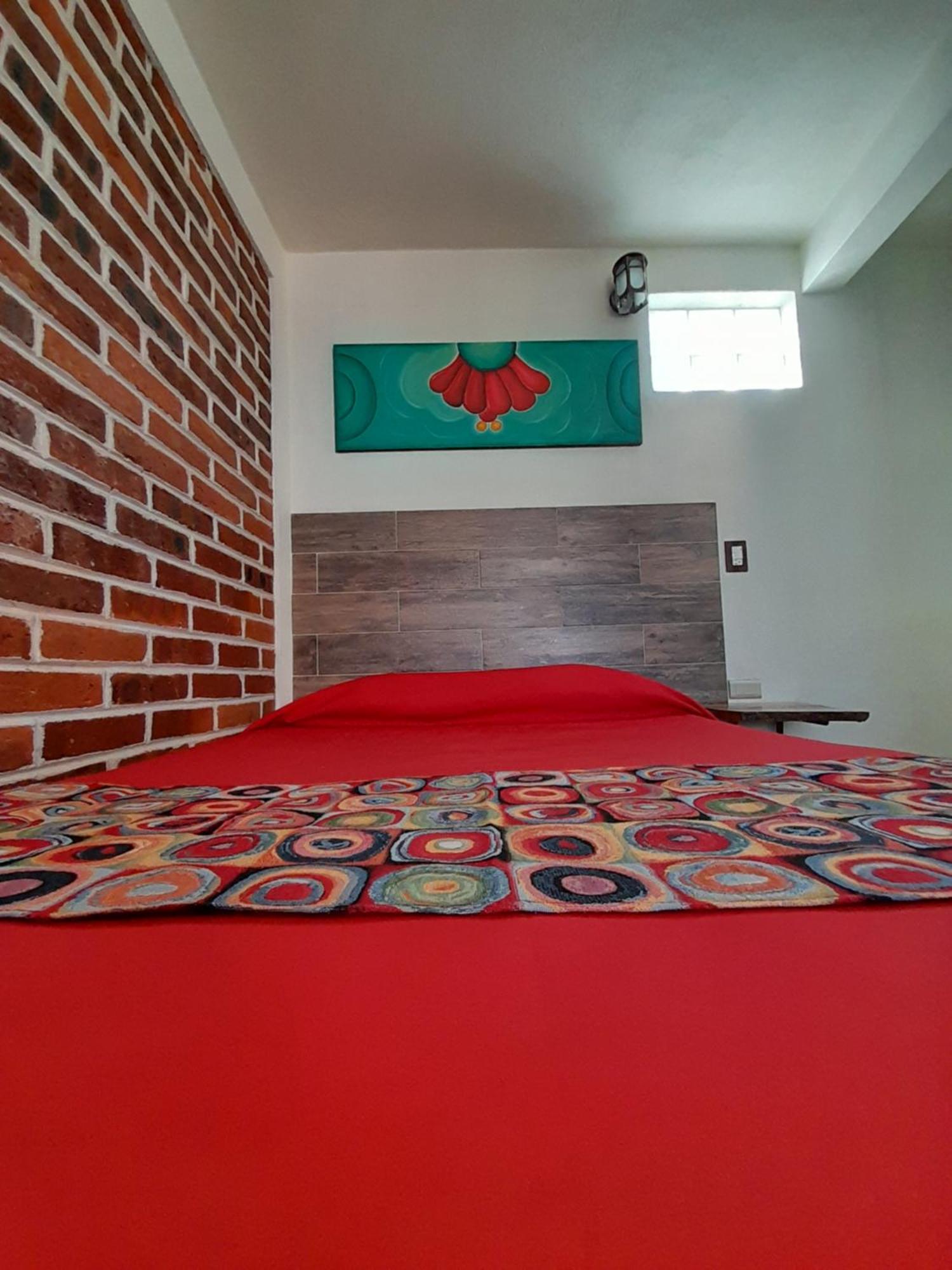 Hotel Tlatoani Чигнауапан Екстериор снимка